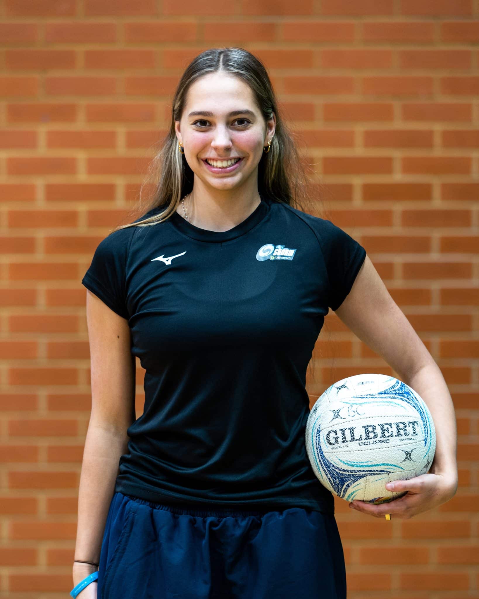Bradfield's netballers on the Surrey Storm pathway Bradfield College